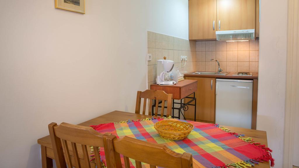 Apartment Dioskouri Ii